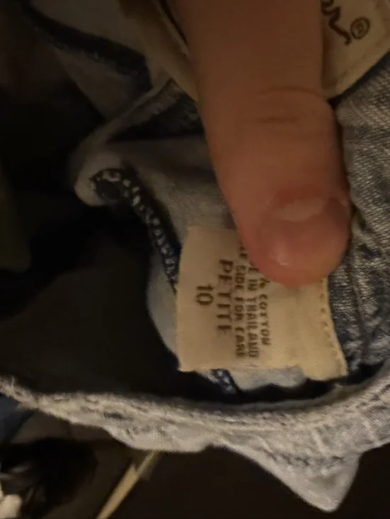 Eddie Bauer Women's Light Blue Relaxed Fit Jeans with Drawstring Sz 10P - Picture 3 of 3